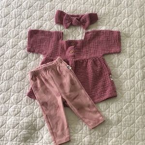 Infant Baby Girl 0-3  OUTFIT Rabbit Bear matching outfit NWOT Pink Rose